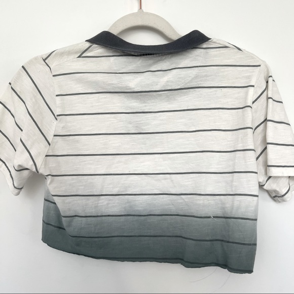 Collard Cropped Striped T-Shirt White To Blue Ombre - Picture 3 of 4